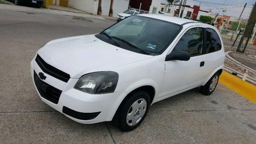 Tolva Guarda Frenos Der. Chevy 1.6 L Std 3ptas 08-12 Usado (Usado)