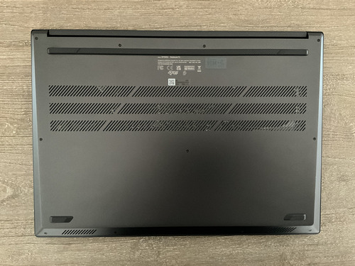 Laptop Asus Vivobook Pro 16x Oled M7600qe Amd Ryzen7 16gb 1t (Usado)