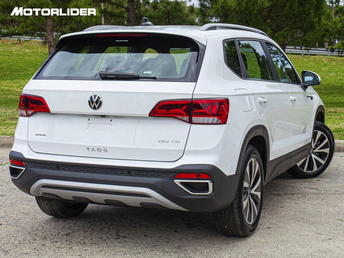 Volkswagen Taos 1.4T Highline Extra Full