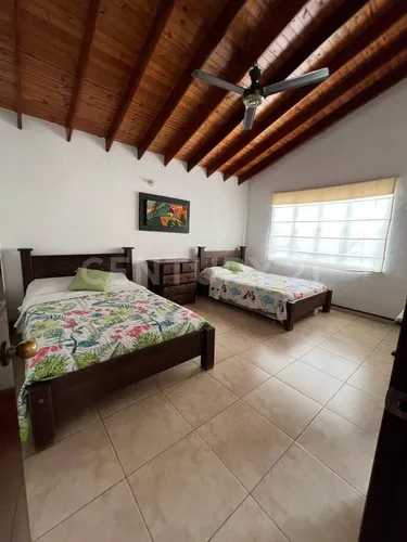 Propiedad Turistica Con 4 Cabañas Vereda Apiay
