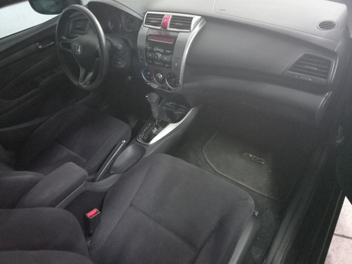 Imagem 7 de 11 de Chevrolet Montana 2010 1.4 Sport Econoflex 2p