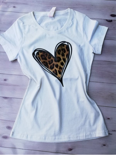 Playera Estampada Corazon 