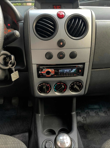 Imagen 11 de 15 de Partner 1.6 Hdi / Kangoo Berlingo Ecosport Suran 4x2 4x4