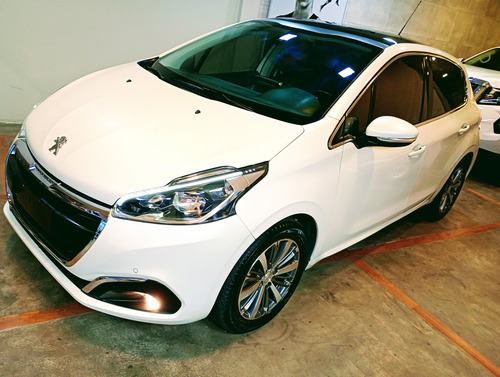 Peugeot 208 1.6 Feline Tiptronic