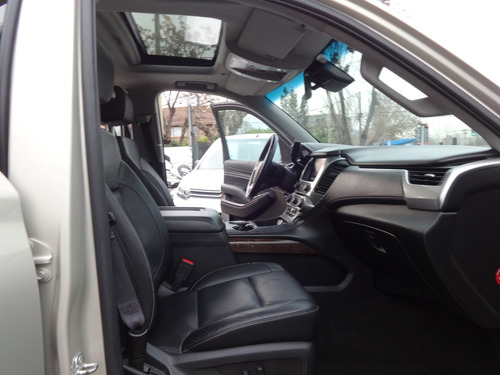 Imagen 17 de 24 de Chevrolet Tahoe Lt 5.3 Aut V8 4x4 3 Corridas 2017