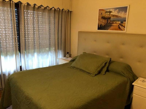 Imagen 28 de 29 de En Venta. Amplia Casa 4 Dorm, Patio Con Quincho Y 2 Cocheras