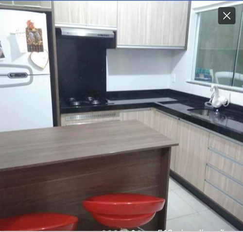 Imagem 2 de 9 de Sobrado Com 2 Dormitórios À Venda, 70 M² Por R$ 286.300,00 - Potecas - São José/sc - So0200