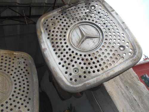 Insignia Mercedes Benz De Camion Protector 