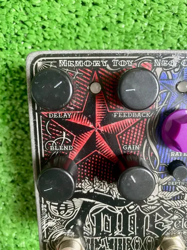 Pedal Electro Harmonix Tone Tattoo Muff Chorus Delay Ehx