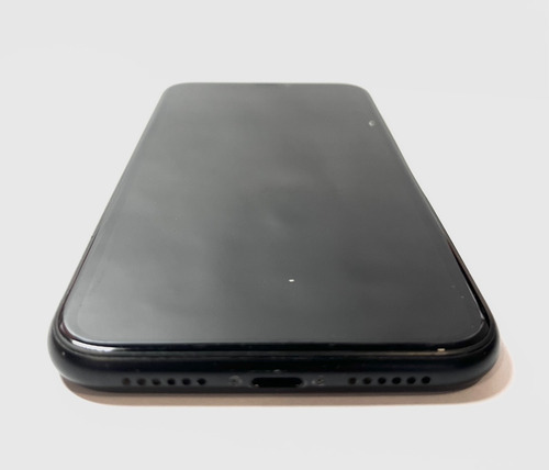 Apple iPhone XR 64 Gb - Negro (Usado)