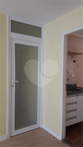 Imagem 8 de 23 de Apartamento Impecável A Venda! - Reo372346