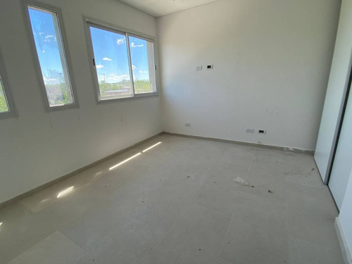 Casa Minimalista En San Ramon