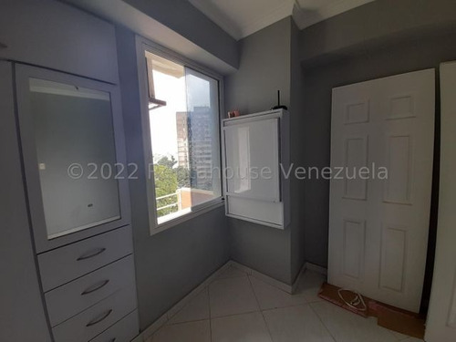Imagen 17 de 20 de Apartamento En Venta Zona Centro De Maracay, 23-13616 Hc