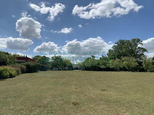Imagen 6 de 9 de Terreno Sobre Laguna En Club De Campo San Francisco