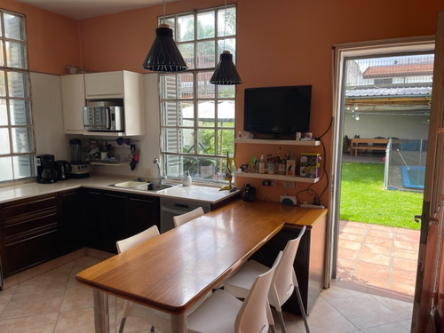 Casa En Villa Devoto
