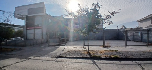 Excelente Local Comercial 654 M2 En Privilegiada Esquina