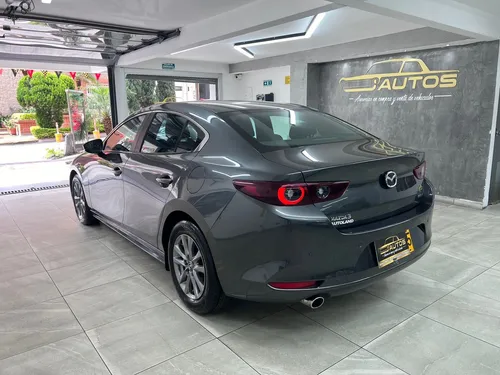 Mazda 3 Touring Hibrido At 2.0 2024