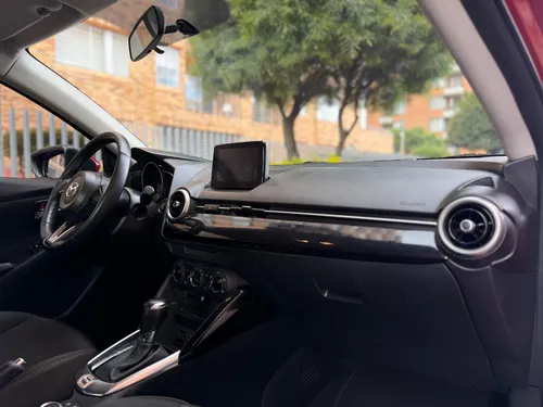 Mazda 2 2 Touring A/T 6AB FE
