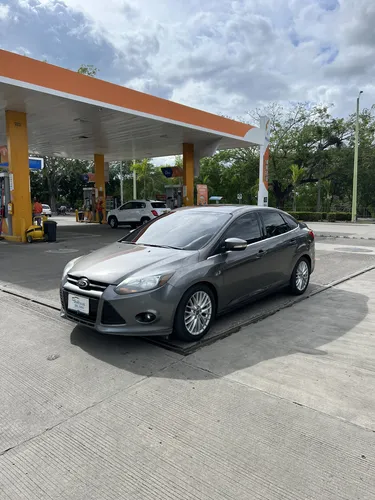Ford Focus 2.0 Titanium