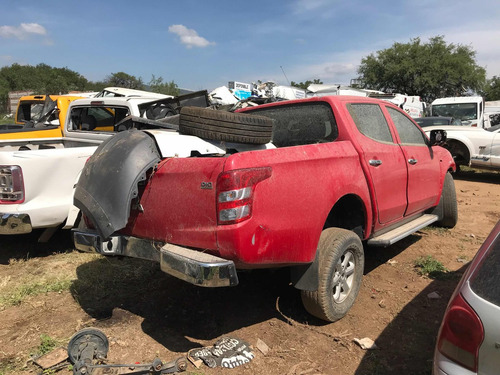 Imagen 4 de 9 de Mitsubishi Diesel 4x4