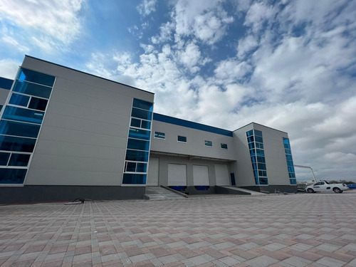 Nave Industrial En Microparque Pyme En Cumbres De Conin