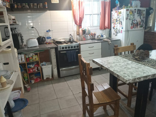 El Palomar Casa Fte De 3 Ambientes Y Fdo Casa De 3 Ambientes F: 8821