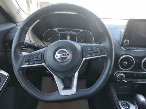 Imagen 13 de 15 de Nissan Sentra 2021 2.0 Sr Bi-tono At