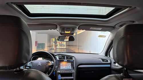 Citroën C4 Lounge Hdi 1.6 Diésel 2018 · Muy Buen Estado · Vt