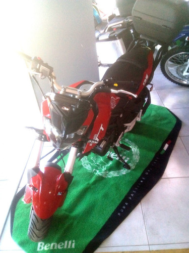 Benelli Tnt 135 ! Con Soporte Exclusivo Y Baùl Shad Sh-34