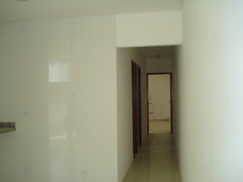 Imagem 5 de 14 de Casa Geminada 03 Quartos Com Ampla Suite