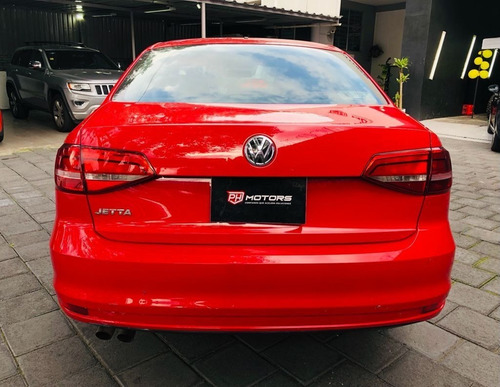 Imagen 5 de 13 de Volkswagen Jetta (a6) 2015 Trendline