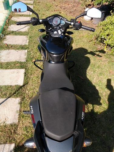 Bajaj Rouser Ns 200