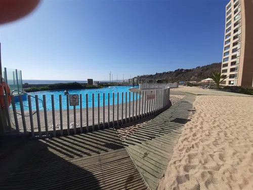 Departamento En Venta De 3 Dorm. En Algarrobo