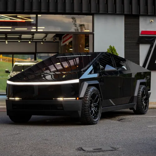 Tesla Cybertruck Foundation Series 2025