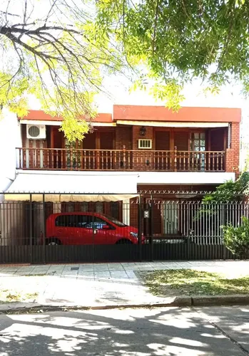 Dos Casas Sobre Un Mismo Terreno, Con Ingresos Independientes