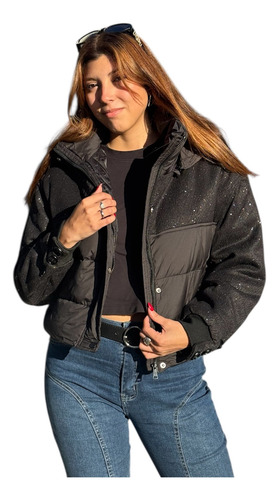 Campera Puffer Brillosa Capucha Desmontable Glow Invierno