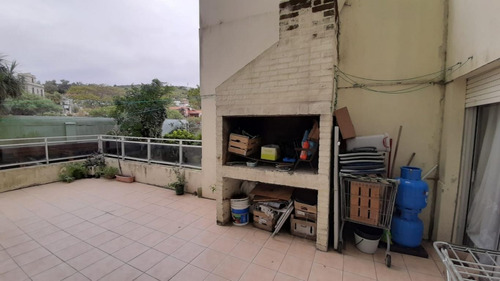 Imagen 18 de 24 de Apartamento De Dos Dormitorios Frente A Rambla Y Playa De Piriápolis