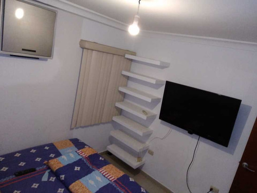 Imagen 13 de 30 de Casa En Venta. Urb. Andrés Bello. Maracay