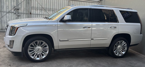 Cadillac Escalade 6.2 Plinum 4x4 At