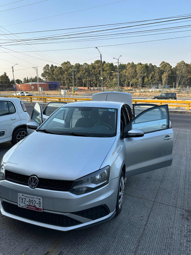 Volkswagen Vento 1.6 Starline Mt