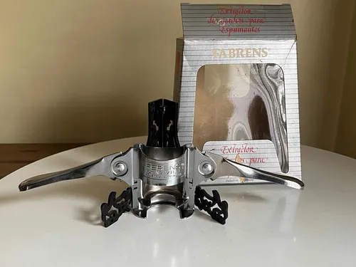 Destapador Abridor De Espumantes Fabrens,champaña.acero (Usado)