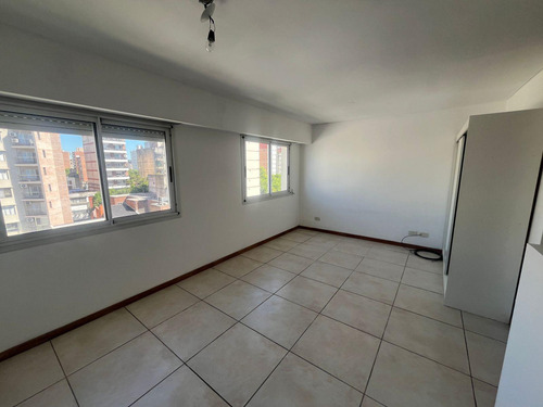 Venta Departamento Monoambiente En Barrio Martin. Apto Crédito.