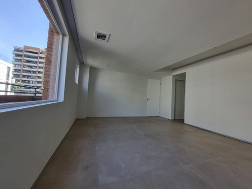 Oficina Duplex A Pasos Parque Arauco Y Open Kennedy