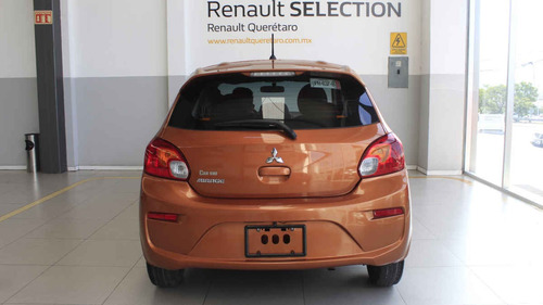 Imagen 4 de 15 de Mitsubishi Mirage 2018 5p Glx L3/1.2 Aut