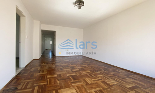 Imagen 3 de 13 de Apartamento En Alquiler / Cordón - Inmobiliaria Lars