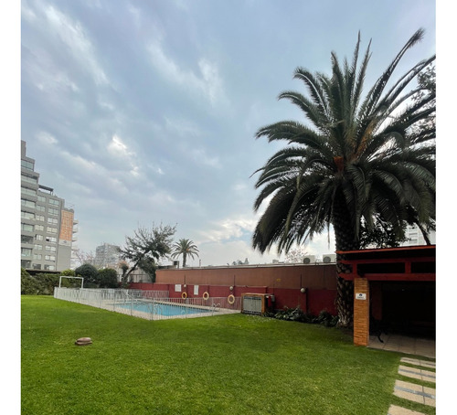 Arriendo Depto 4 Dormitorios. Metro Ñuñoa