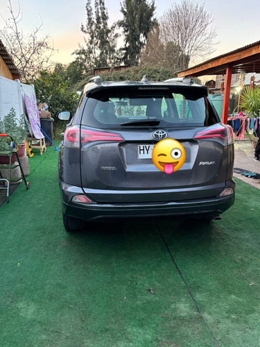 Toyota RAV4 Std 4x2 722cl0