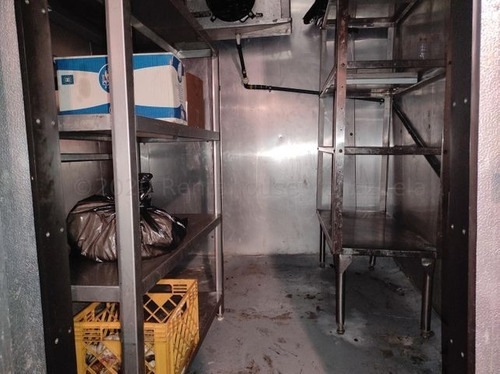 Imagen 19 de 24 de Vendo Bodegón Ubicado En C.c. Hyper Jumbo Moll, Código 22-414 Carlos M. 0424-3535083