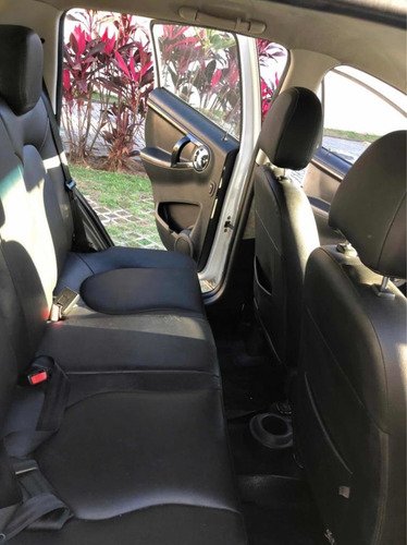 Imagem 4 de 15 de Jac J2 2013 1.4 16v 5p