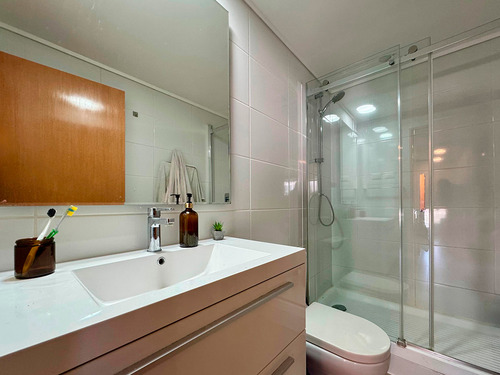Moderno 2 Dorm Y 2 Baños